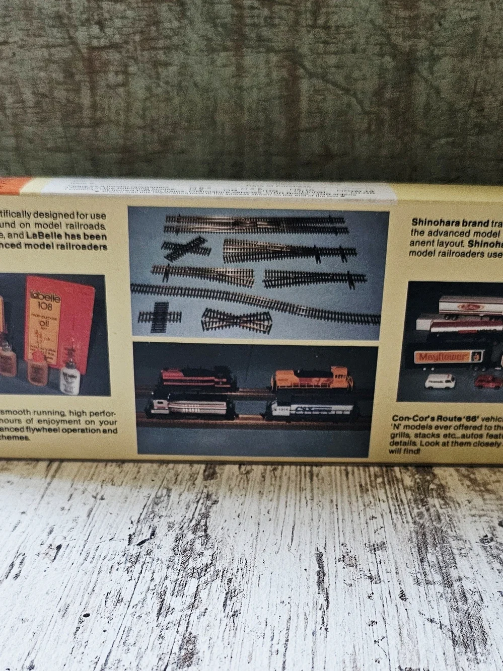 Con-Cor HO Scale 1/87 54ft Flatcar Kit w/ Pulpwood Load Southern Railway